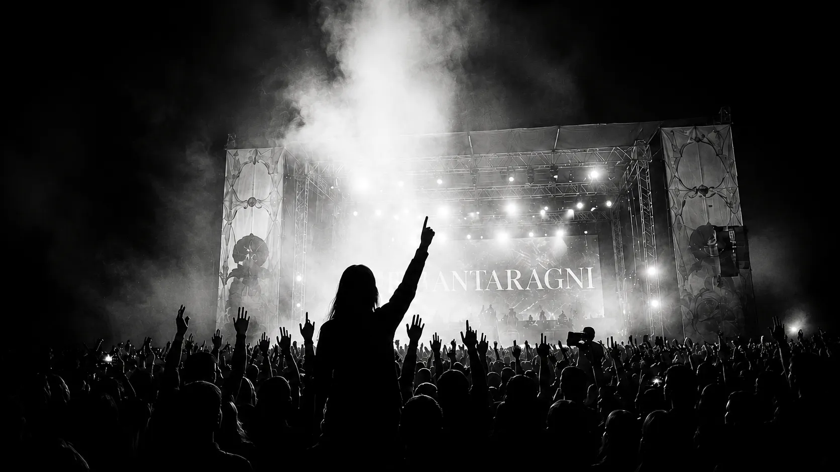 Spirit of Antaragni Crowd